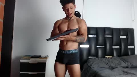 Eros online show from 04/13/26, 12:16