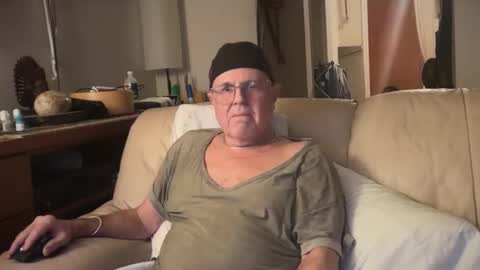 eros online show from 01/14/26, 07:47