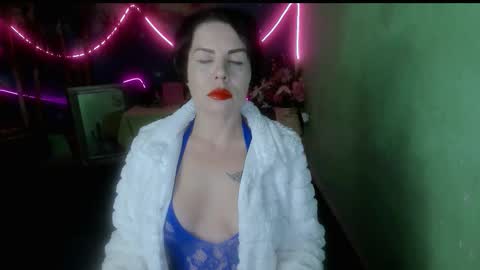 Snapshot of erotic_dessire chatting on 01/10/26, 11:12 Eve online show from 01/10/26, 11:12