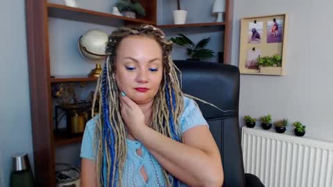 Snapshot of erotic_kaya chatting on 01/08/25, 07:13 KAYA online show from 01/08/25, 07:13