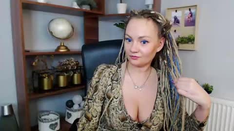 Snapshot of erotic_kaya chatting on 01/23/25, 06:56 KAYA online show from 01/23/25, 06:56