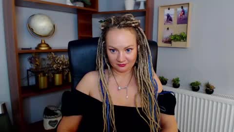 Snapshot of erotic_kaya chatting on 01/30/25, 06:32 KAYA online show from 01/30/25, 06:32