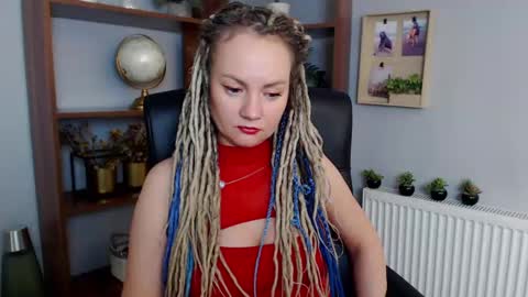 Snapshot of erotic_kaya chatting on 02/26/25, 05:28 KAYA online show from 02/26/25, 05:28