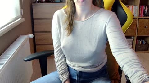 Melissa   online show from 12/23/24, 04:17