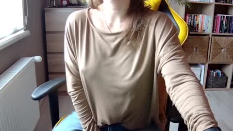 Melissa   online show from 12/31/24, 08:48