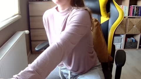 Melissa   online show from 01/10/25, 12:26