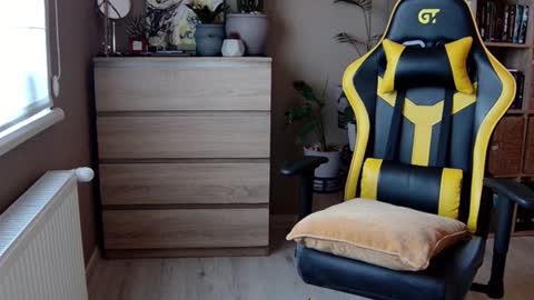 Melissa   online show from 02/01/25, 01:30