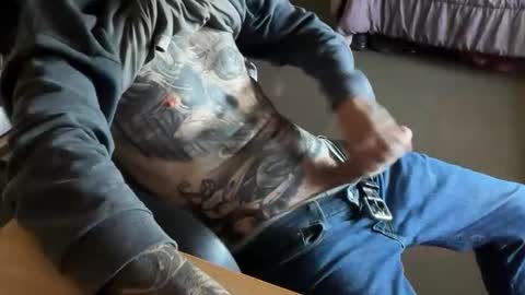 Snapshot of eroticcloseups chatting on 05/19/26, 06:14 Erotic CloseUps online show from 05/19/26, 06:14
