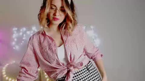 LylaXXX online show from 01/23/25, 12:30