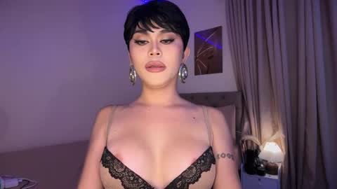 Snapshot of erotictsmonica chatting on 07/13/26, 06:33 monica online show from 07/13/26, 06:33