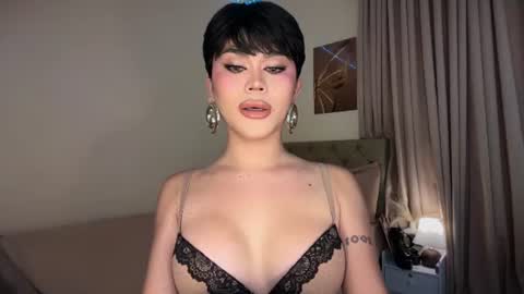 Snapshot of erotictsmonica chatting on 07/21/26, 07:05 monica online show from 07/21/26, 07:05