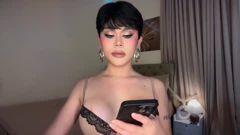 Snapshot of erotictsmonica chatting on 07/23/26, 11:30 monica online show from 07/23/26, 11:30