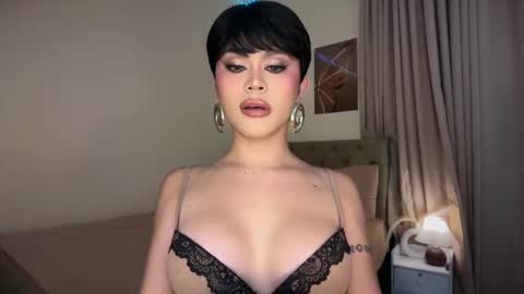 Snapshot of erotictsmonica chatting on 07/28/26, 02:57 monica online show from 07/28/26, 02:57