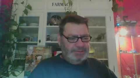 Snapshot of erwin1966 chatting on 01/05/25, 03:00 Erwins room welcome sound on online show from 01/05/25, 03:00