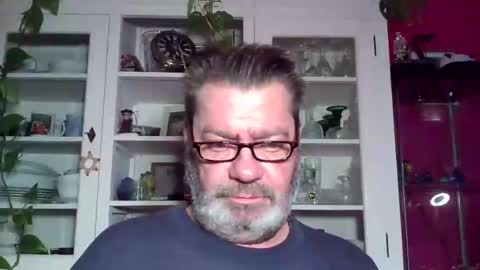 Snapshot of erwin1966 chatting on 01/18/25, 09:45 Erwins room welcome sound on online show from 01/18/25, 09:45
