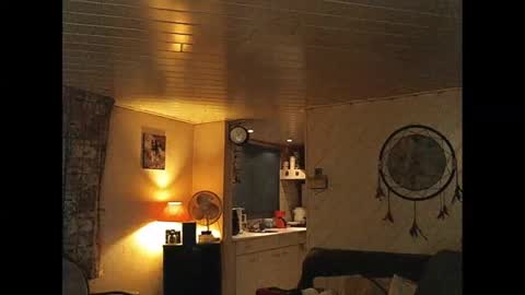 Snapshot of erwin1966 chatting on 02/07/25, 09:58 Erwins room welcome sound on online show from 02/07/25, 09:58