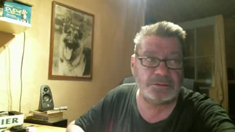 Snapshot of erwin1966 chatting on 07/26/26, 12:41 Erwins room welcome sound on online show from 07/26/26, 12:41