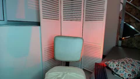 Eryx online show from 11/14/25, 02:16