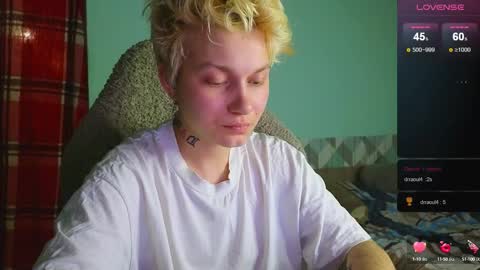 esajukyy online show from 12/15/24, 01:00