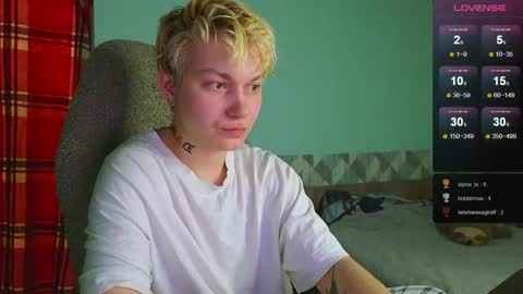 esajukyy online show from 12/17/24, 04:53