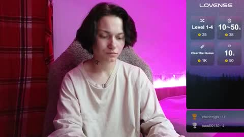 esajukyy online show from 09/12/25, 04:07