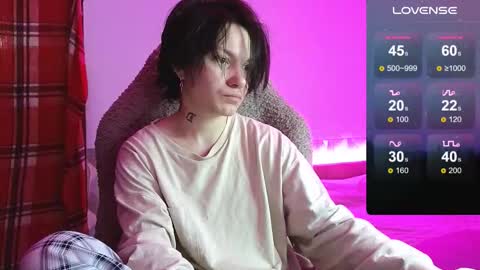 esajukyy online show from 11/26/25, 12:06