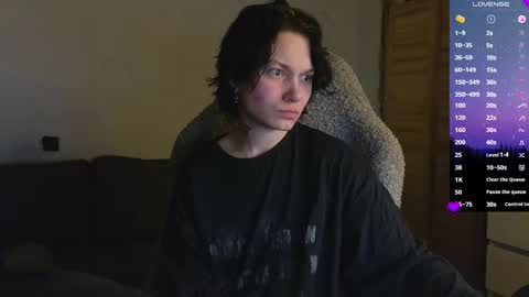 Snapshot of esajukyy chatting on 03/15/26, 03:29 esajukyy online show from 03/15/26, 03:29