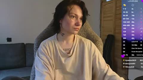 Snapshot of esajukyy chatting on 03/29/26, 09:09 esajukyy online show from 03/29/26, 09:09