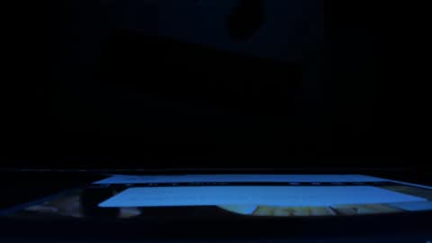 Snapshot of escarleth__ chatting on 10/02/25, 04:36 Escarlet online show from 10/02/25, 04:36