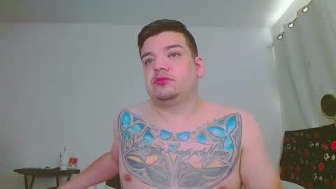 escodamus12 online show from 02/15/25, 06:44