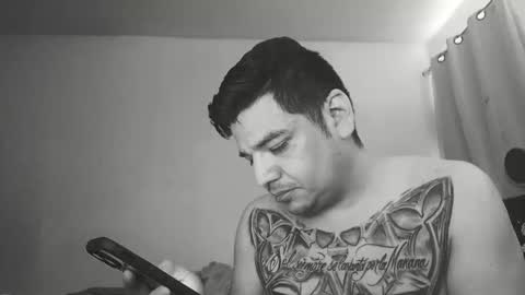 escodamus12 online show from 02/27/25, 05:15