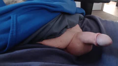 Snapshot of esfultz69 chatting on 01/28/25, 07:10 esfultz69 online show from 01/28/25, 07:10