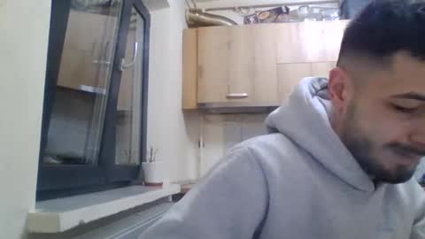 eshanu online show from 02/22/26, 09:24