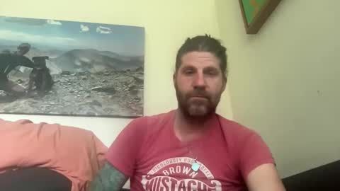 Snapshot of esinking24 chatting on 09/09/25, 09:36 esinking24 online show from 09/09/25, 09:36