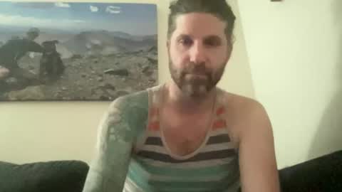 Snapshot of esinking24 chatting on 10/13/25, 12:10 esinking24 online show from 10/13/25, 12:10