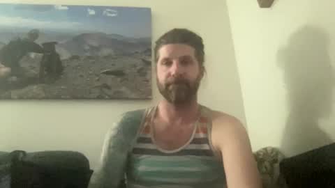 Snapshot of esinking24 chatting on 10/15/25, 11:38 esinking24 online show from 10/15/25, 11:38