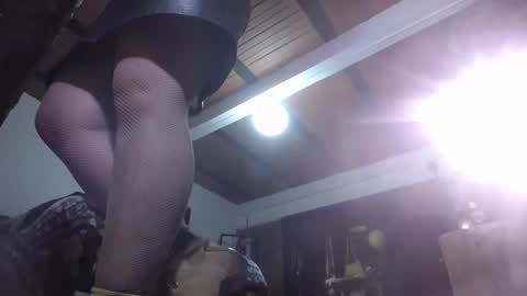 Snapshot of eskelaswd chatting on 12/18/24, 12:32 Eskela911 online show from 12/18/24, 12:32