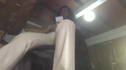 Snapshot of eskelaswd chatting on 12/27/24, 06:42 Eskela911 online show from 12/27/24, 06:42