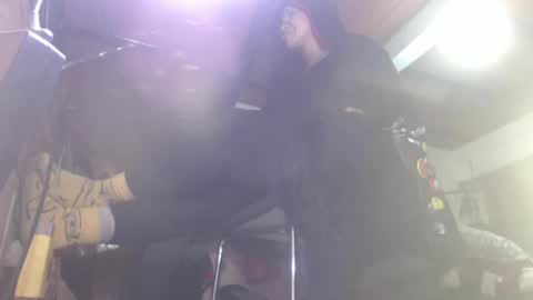 Snapshot of eskelaswd chatting on 02/17/25, 01:25 Eskela911 online show from 02/17/25, 01:25