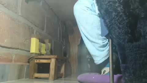 Snapshot of eskelaswd chatting on 10/22/25, 02:34 Eskela911 online show from 10/22/25, 02:34