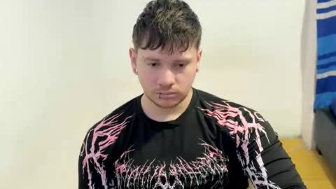 Snapshot of eskol212 chatting on 03/16/26, 03:05 eskol212 online show from 03/16/26, 03:05