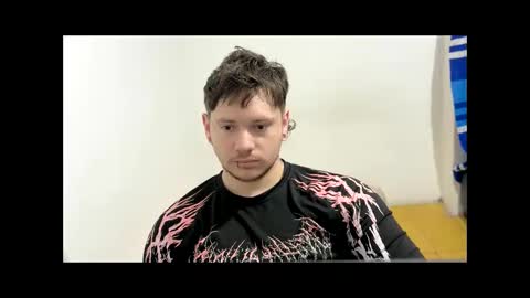 Snapshot of eskol212 chatting on 03/22/26, 01:58 eskol212 online show from 03/22/26, 01:58