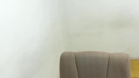 Snapshot of eskol212 chatting on 03/31/26, 02:28 eskol212 online show from 03/31/26, 02:28