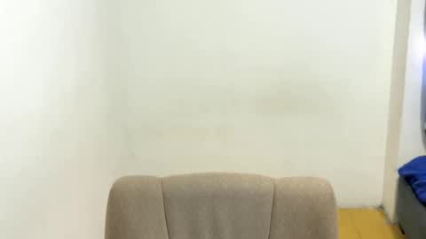 Snapshot of eskol212 chatting on 04/13/26, 08:14 eskol212 online show from 04/13/26, 08:14