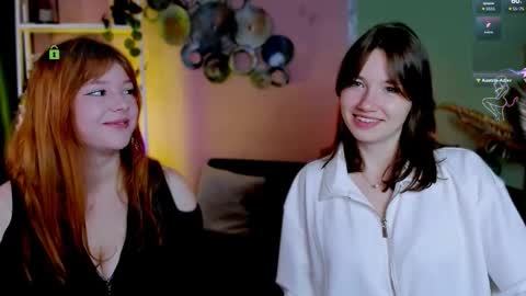 Snapshot of esma_shine chatting on 09/12/25, 07:25 esma_shine online show from 09/12/25, 07:25