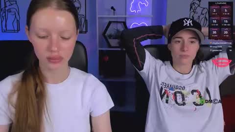 Snapshot of esma_shine chatting on 10/06/25, 07:11 esma_shine online show from 10/06/25, 07:11