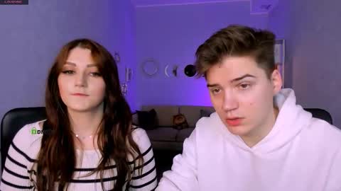 Snapshot of esma_shine chatting on 11/16/25, 08:25 esma_shine online show from 11/16/25, 08:25