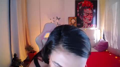 Snapshot of esmeralda098 chatting on 02/10/25, 09:04 Esmeralda online show from 02/10/25, 09:04