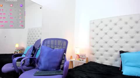 esmeralda  online show from 02/21/26, 02:51