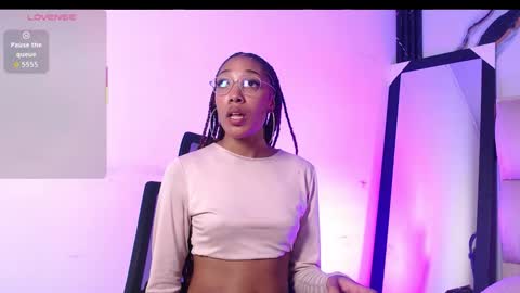 Snapshot of esmeralda_bk chatting on 02/16/26, 09:33 esmeralda_bk online show from 02/16/26, 09:33